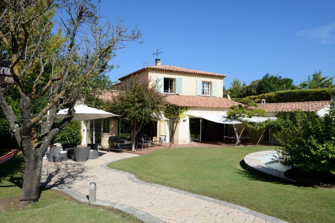 Au Pays De Cezanne Picasso & Matisse Lägenhet Aix-en-Provence Exteriör bild